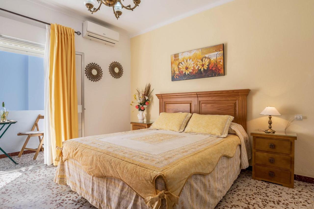 Piso Carmen Solo Familias Apartment Conil De La Frontera